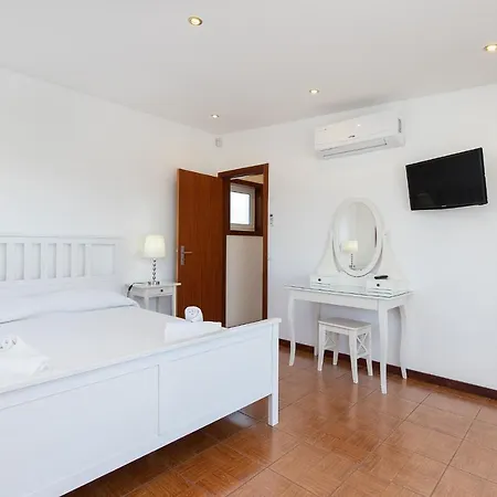 Sun * Carvoeiro (Lagoa)